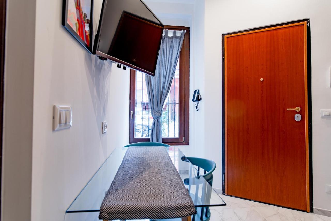 טורינו Cavour Central Apartment מראה חיצוני תמונה